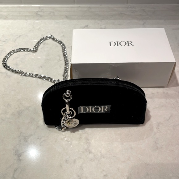 DIOR Velvet Black Crossbody Handbag chain Purse Evening Bag/makeup - Picture 1 of 16